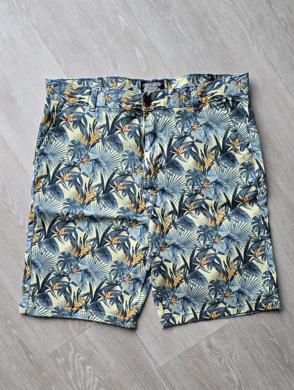Aussiebum Boardwalk Chino Shorts - 'Portsea' Tropical Print Men’s Waist 32